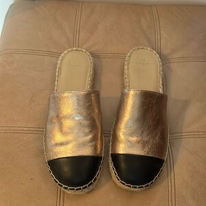 Mark Fisher Metallic Gold & Black Slide Espadrille Mule - Women